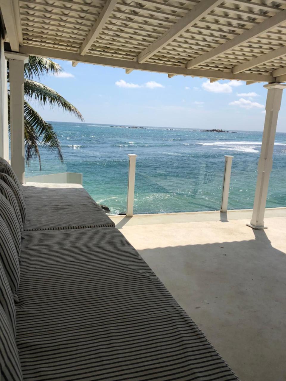 Galle Henna Beach House Унаватуна Екстериор снимка