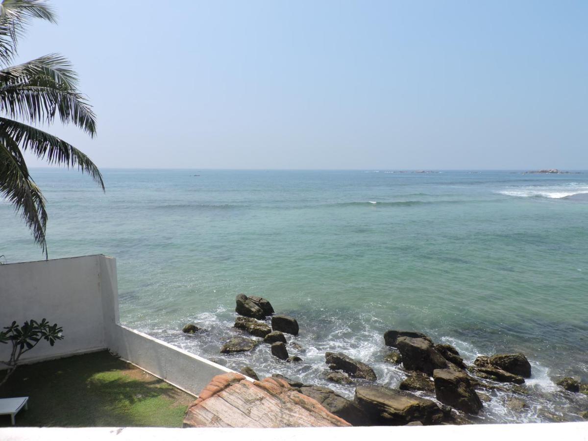 Galle Henna Beach House Унаватуна Екстериор снимка